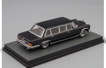 MERCEDES-BENZ Pullman W100, black