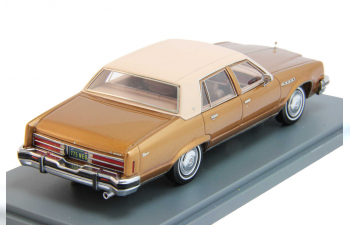 BUICK Electra Sedan (1977), gold metallic