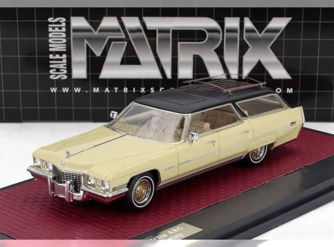 CADILLAC DeVille ASC Wagon (1972), beige