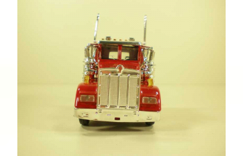 KENWORTH W900 (1979) трейлер цистерна 1:43, красный