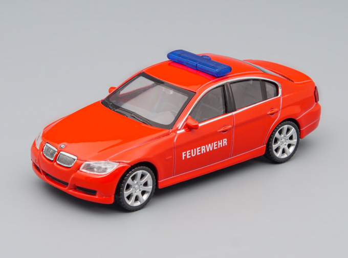 BMW 330i Feuerwehr, red