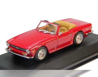 TRIUMPH TR6 (1968-76), red