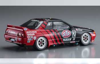 Сборная модель STP TAISAN GT-R (SKYLINE GT-R [BNR32 Gr.A] 1993 JTC)