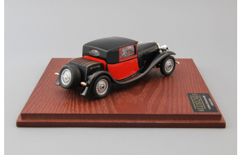 BUGATTI 46 Fiacre Coupe (1929), black / red