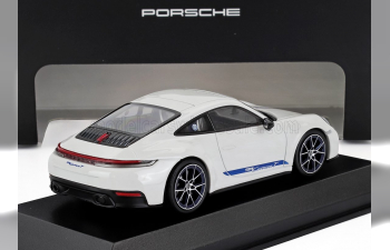 PORSCHE 911 Carrera T Coupe (992.2) (2025), white / blueness rims