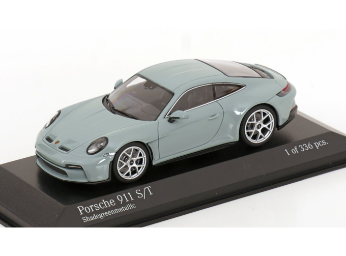 PORSCHE 911 (992) S/T (2024), shade green metallic