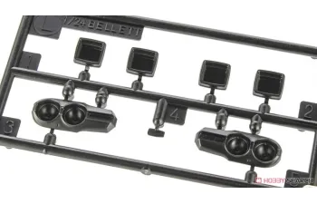 Сборная модель ISUZU Bellet 1600 Gtr School Automobile Club (1969) - Sophia Girls