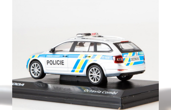 SKODA Octavia III Combi Polizie (2013) silver