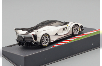 FERRARI FXX K Evo #70 (2017), white / black