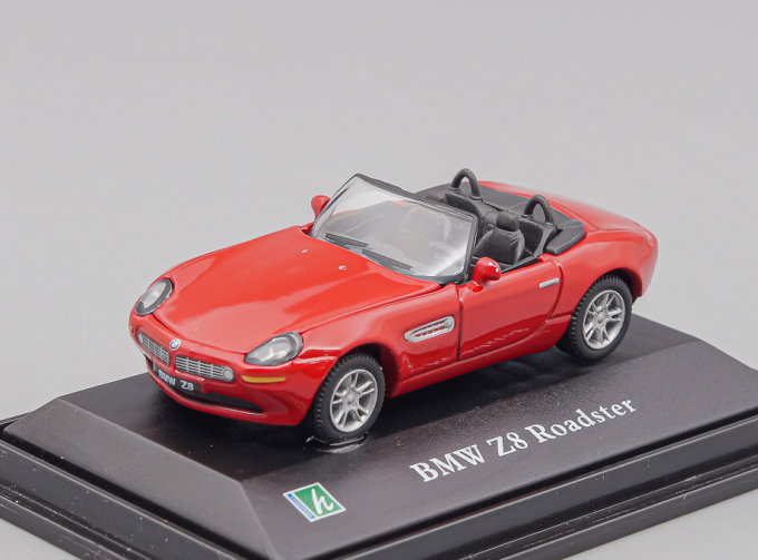 BMW Z8 Roadster, red