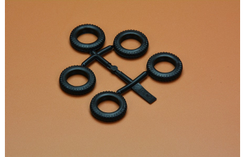 Сборная модель Внедорожные автомобили Вермахта (Kfz.1, Horch 108 Typ 40, L1500A)