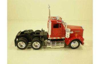 KENWORTH W900 (1979) трейлер цистерна 1:43, красный