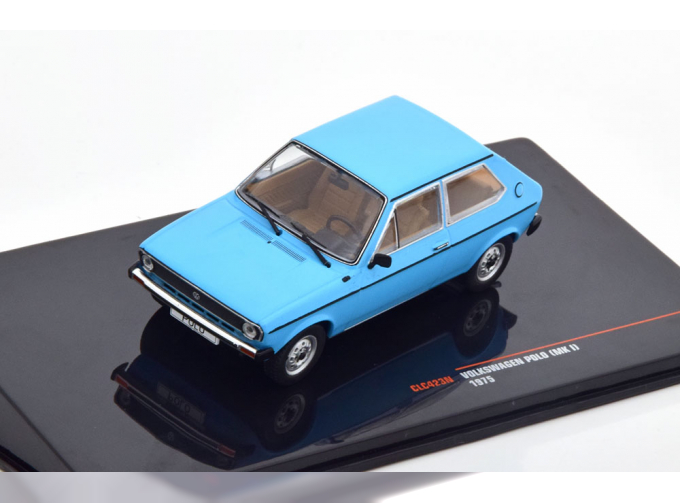 VOLKSWAGEN Polo MK I (1975), Light Blue