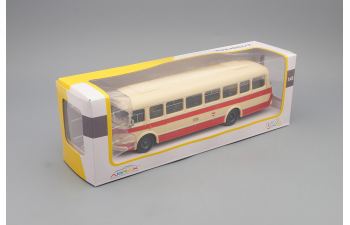 SKODA 706 RTO #202 Brno Bus - cream / red