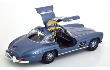 MERCEDES-BENZ 300 SL W198 Gullwing (1955), light blue-metallic