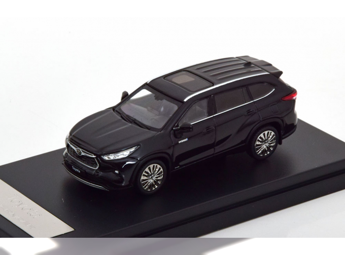 TOYOTA Highlander, black