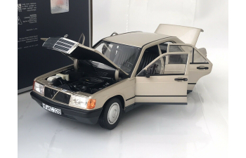 MERCEDES-BENZ 190 E - 1982 , smoke silver