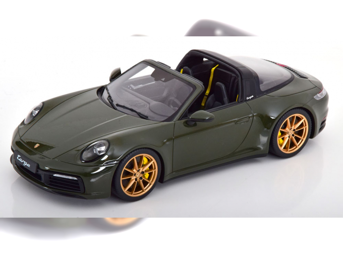 PORSCHE 911 (992) Targa 4S, dark green