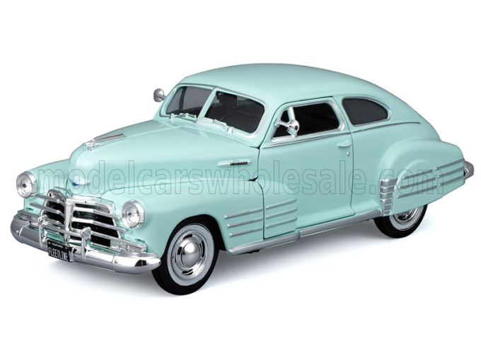 CHEVROLET Fleetline Aerosedan (1948), light turquoise