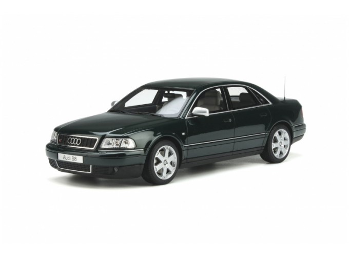 AUDI S8 D2, green