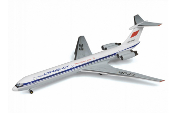 Сборная модель Самолет "Ил-62М"