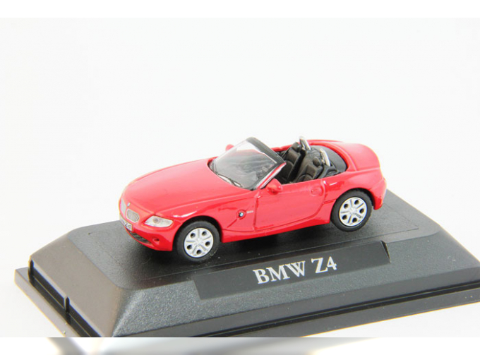 BMW Z4, red