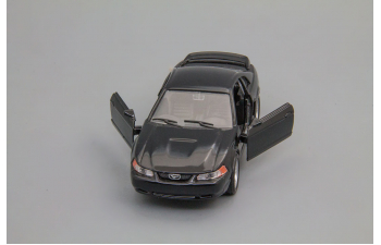 FORD Mustang (1999), black