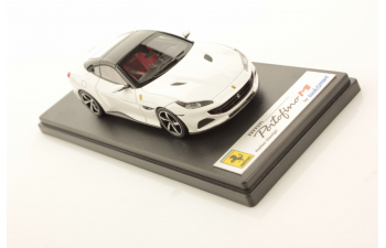 Ferrari Portofino M (bianco)