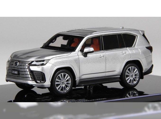 LEXUS Lx600 (2024), silver
