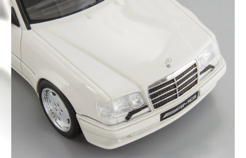 MERCEDES-BENZ E60 AMG (W124) (white)