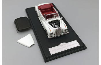 MERCEDES-BENZ 300D (1959), white / black