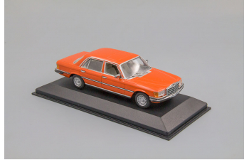 MERCEDES-BENZ 450 SEL 6.9, dark orange