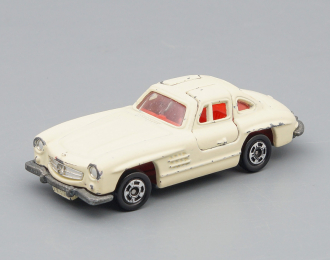 MERCEDES-BENZ 300SL, beige