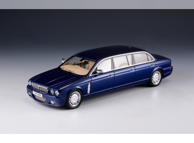 DAIMLER Super Eight Wilcox Limousine (X358) 1995 Blue