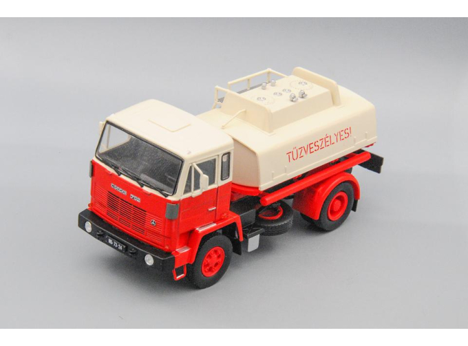 Csepel D-752 Tartalykocsi, Legendas teherautok 38