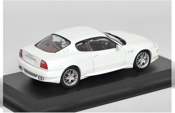 Maserati GranSport Coupe 2004, white