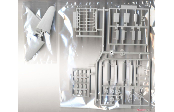 Сборная модель Сверхтяжёлый бомбардировщик Fugaku Kai