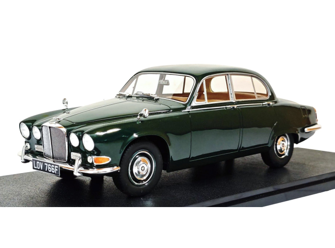JAGUAR 420 (1967), green