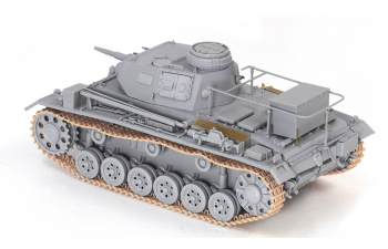 Сборная модель Немецкий средний танк наблюдателей Pz.Bef.Wg.Iii Ausf.H Dak