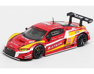 AUDI R8 LMS EVA RT Production 02 X Works R8 с фигуркой