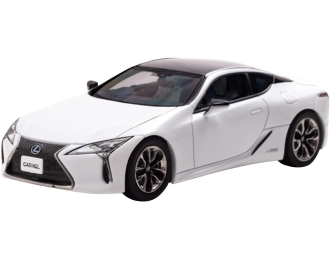LEXUS LC500h L package (GWZ100) (2017), white nova glass flake