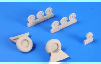 P-51D Mustang Колеса с ромбовидным рисунком протектора / Wheels Diamond Tread Pattern