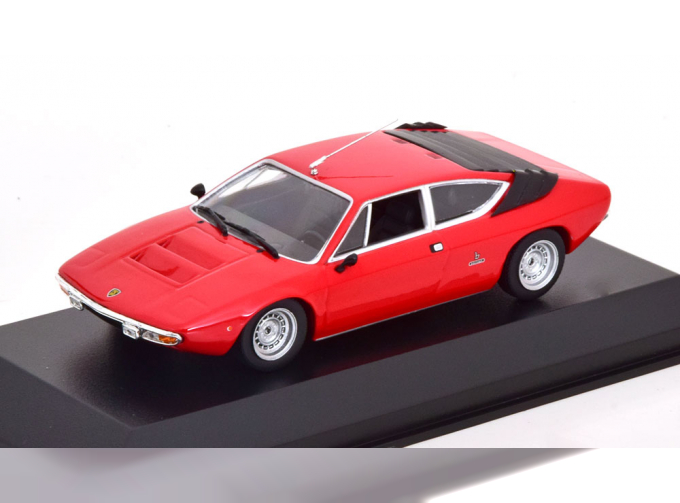 LAMBORGHINI Urraco (1974), red