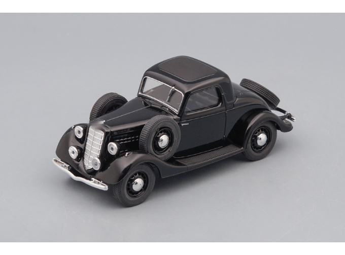 Горький М1 Ударник, черный