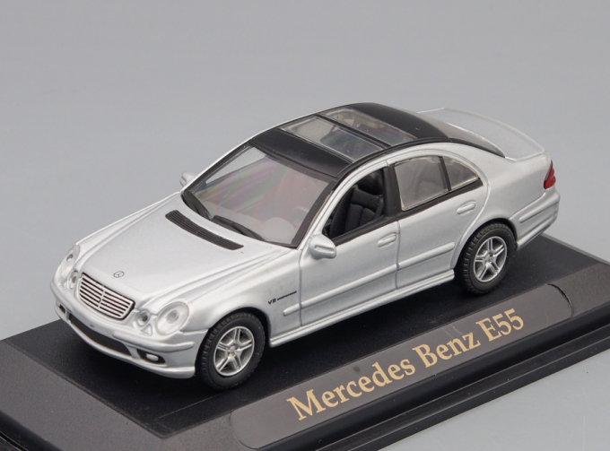 MERCEDES-BENZ E55, Road Signature, silver