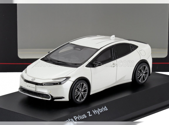 TOYOTA Prius Z Hybrid (2023), white