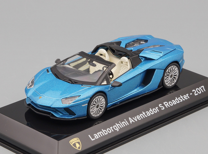 LAMBORGHINI Aventador S Roadster (2017), light blue