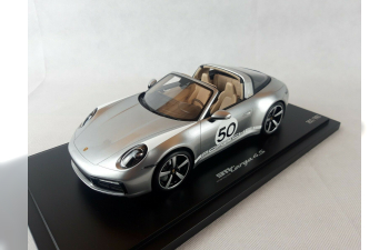 PORSCHE 911 (992) Targa 4S Heritage Design Ed.