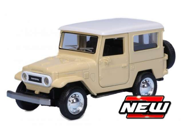 TOYOTA Land Cruiser (JF40) (1960), beige