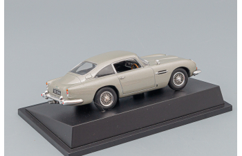 ASTON MARTIN DB5, silver